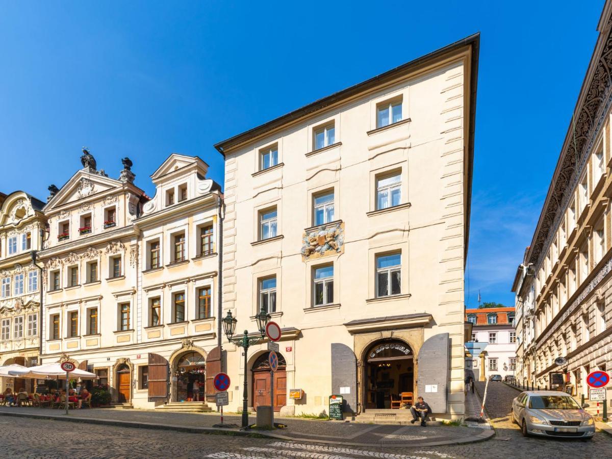 Apartment Nerudova By Interhome Prag Eksteriør billede