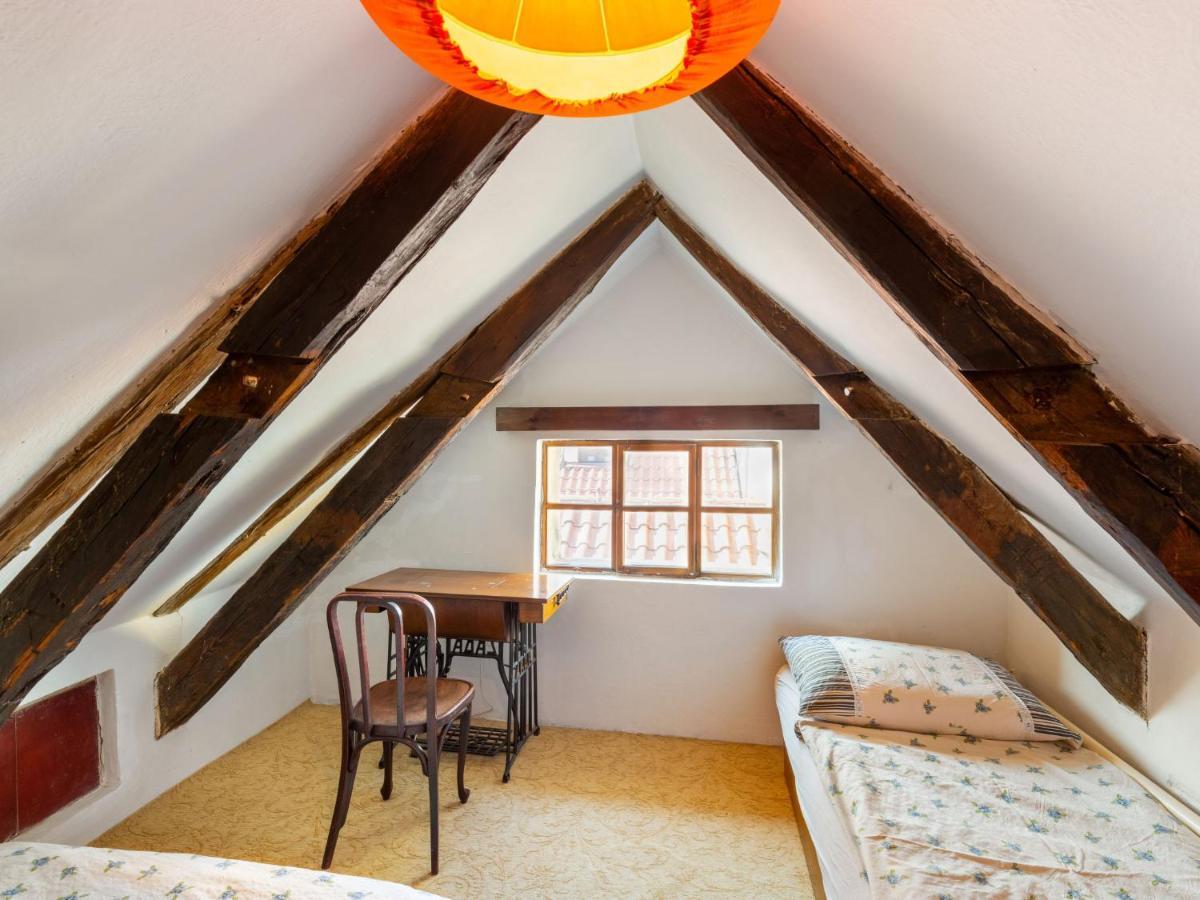 Apartment Nerudova By Interhome Prag Eksteriør billede